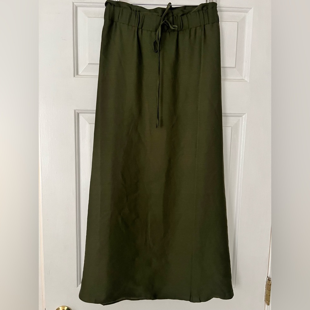 NWT Ann Taylor Satin Maxi Skirt